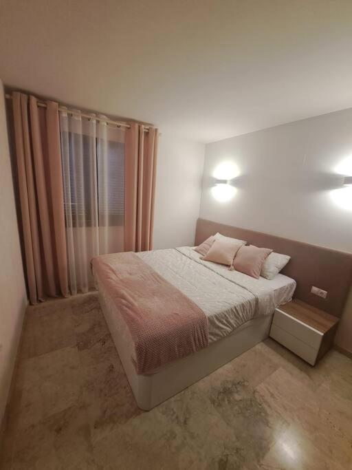Olivia Sunny 2 Bedroom Apartament Punta Prima Торевиеха Екстериор снимка