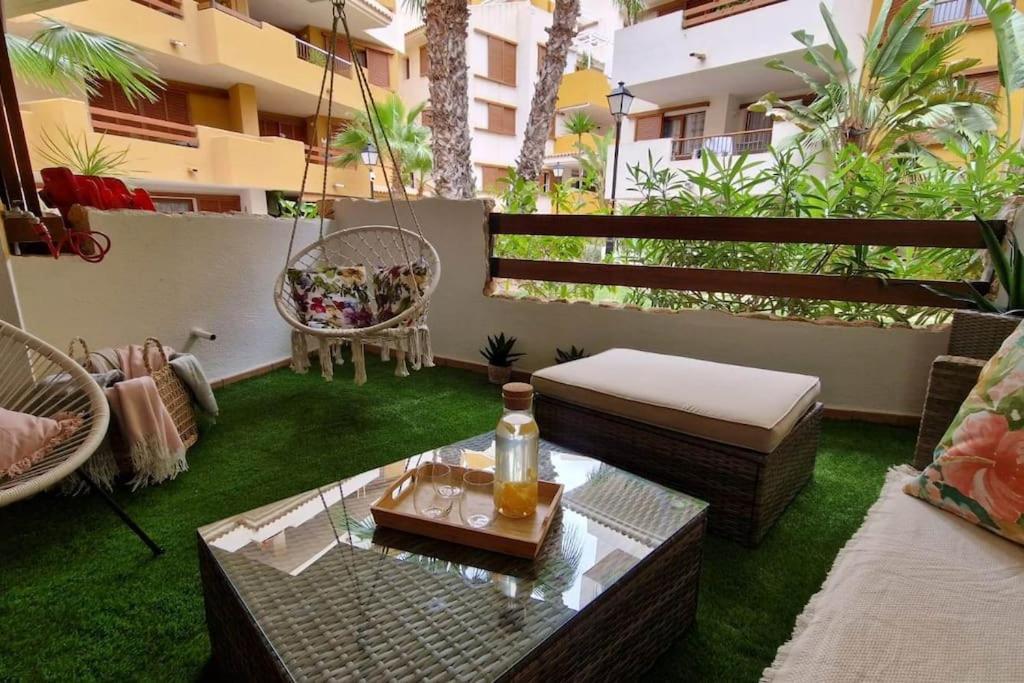 Olivia Sunny 2 Bedroom Apartament Punta Prima Торевиеха Екстериор снимка