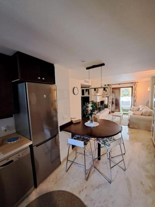 Olivia Sunny 2 Bedroom Apartament Punta Prima Торевиеха Екстериор снимка